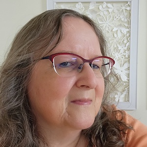 Crime Fiction Lover contributor Sharon Richardson