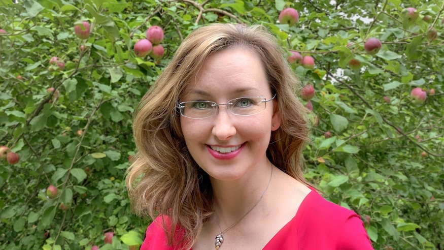 Mystery author Sarah Yarwood Lovett photograph