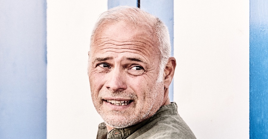 Photo of Swiss author Joseph Incardona, headshot, landscape aspect