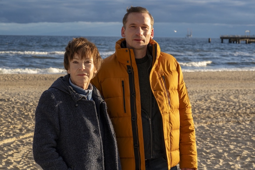 Katrin Sass and Till Firit in Nordic Murders season six, on the beach